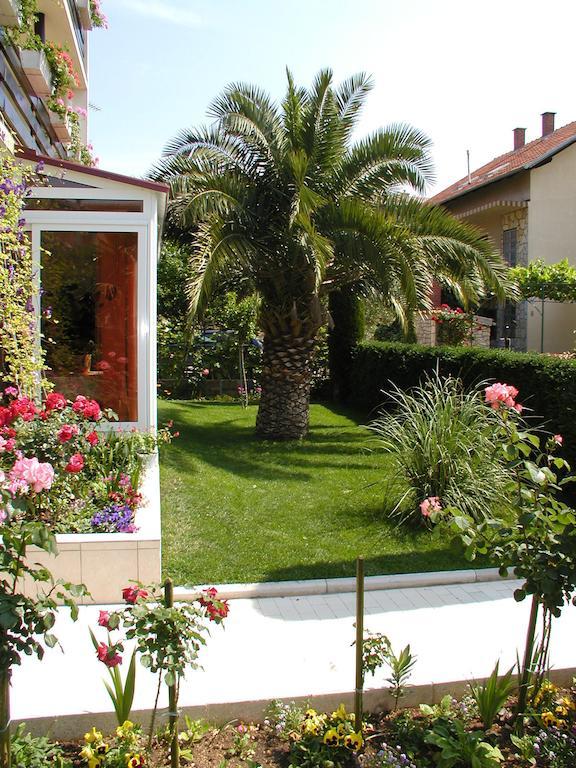 Rooms Vila Mautner Vodice Luaran gambar