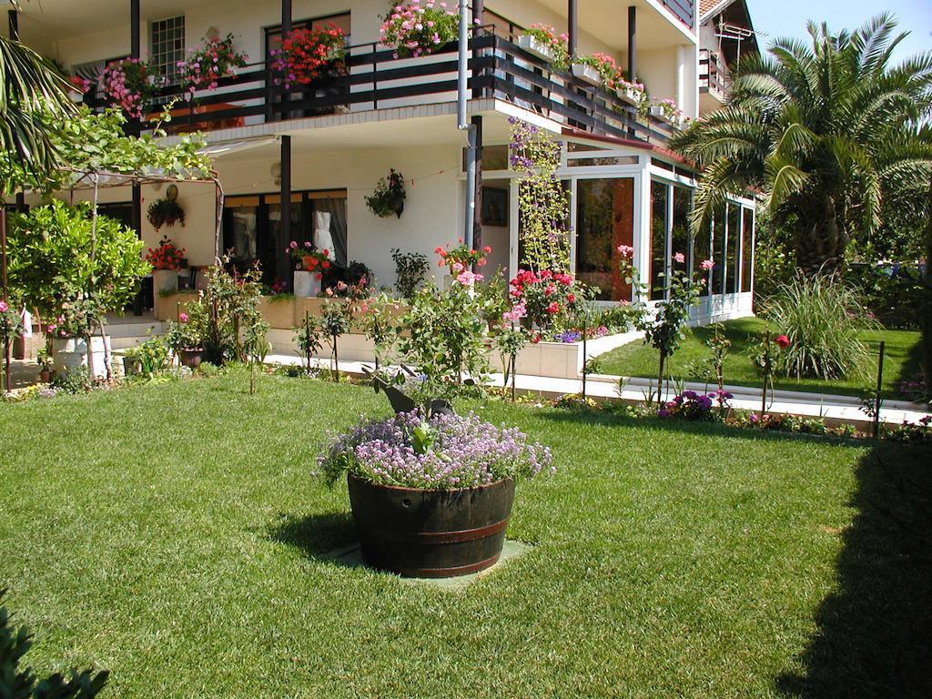 Rooms Vila Mautner Vodice Luaran gambar