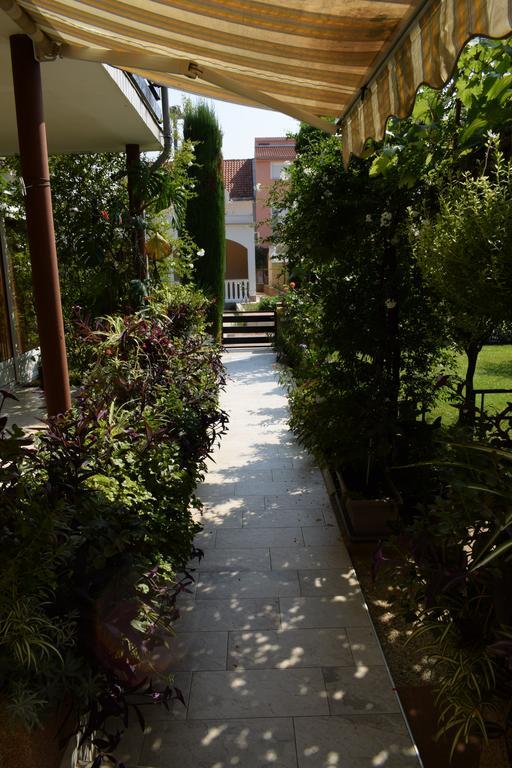 Rooms Vila Mautner Vodice Luaran gambar