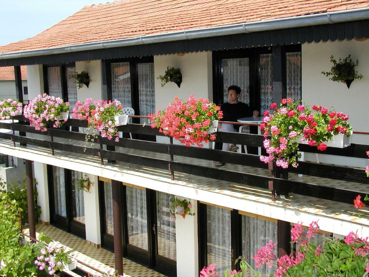 Rooms Vila Mautner Vodice Luaran gambar